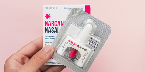 FDA Approves Naloxone Nasal Spray for Nonprescription Use